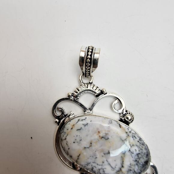 Sterling Silver Dendritic Agate and Green Quartz Pendant Necklace - 20" Chain - Picture 4 of 9